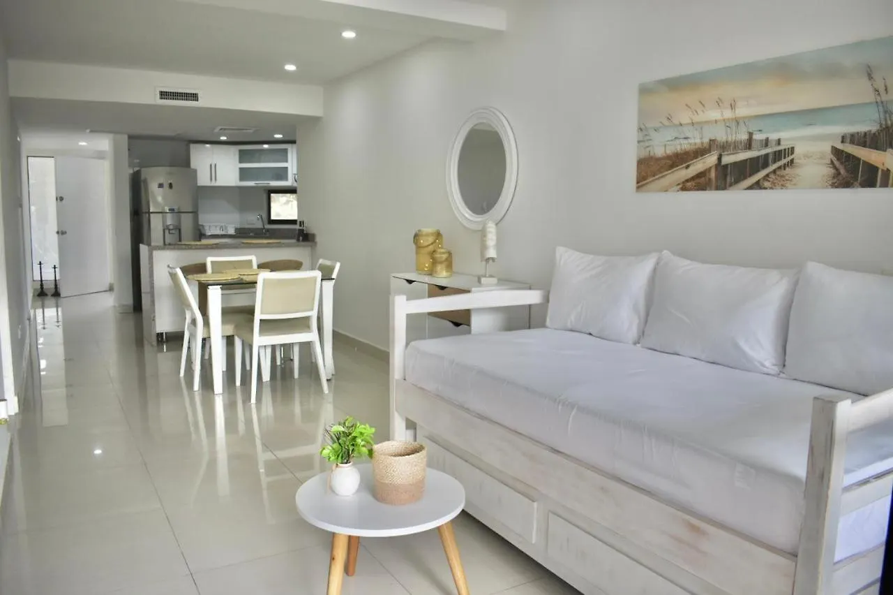 Apartamentos luxe a pasos de la playa -TOP LOCATION- San Andrés 0*,  Colombia